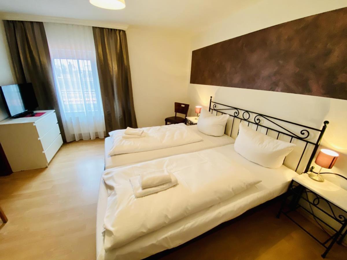 Doppelzimmer Brunch, Direkt Am Alten Strom Росток Экстерьер фото